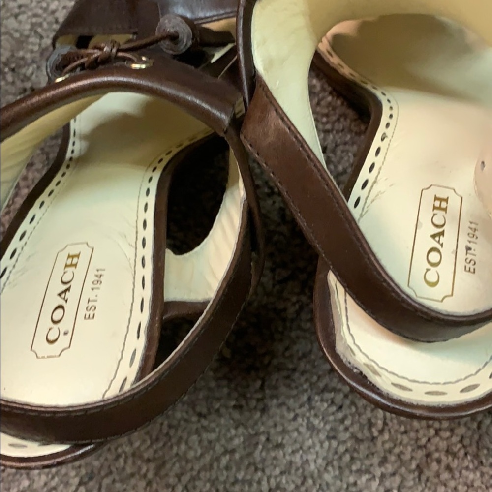 Shoes - Picture 3 of 4